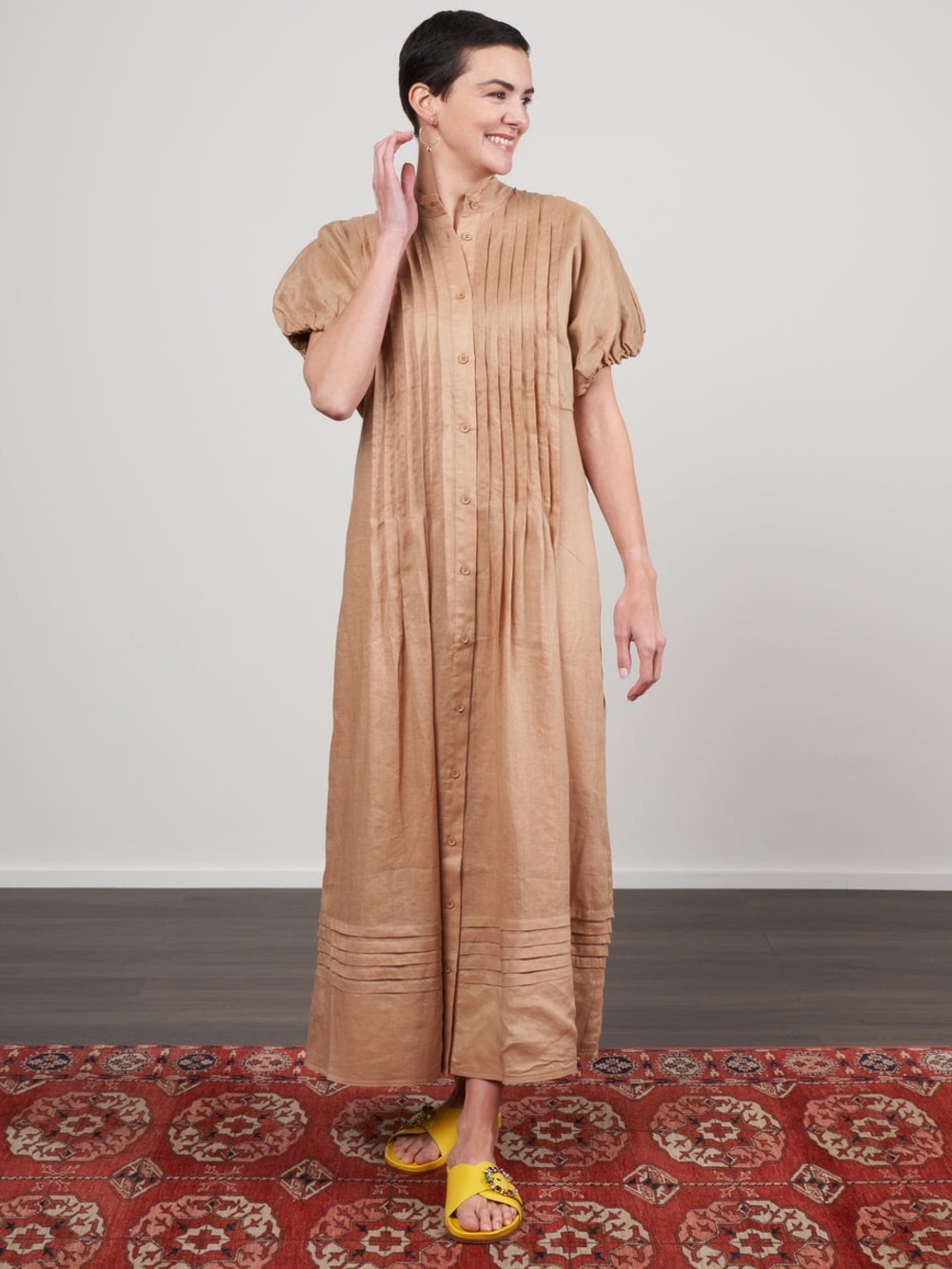 Lee Mathews Womens Small Charlotte Tucked Maxi Dress Tan Size 0